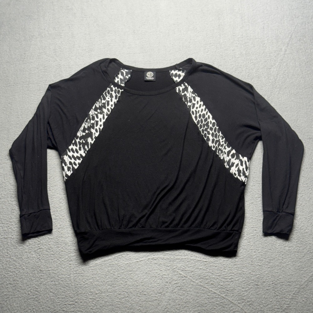 Bobeau Womens Medium Black Leopard Print Dolman Long Sleeve Banded Hem Blouse